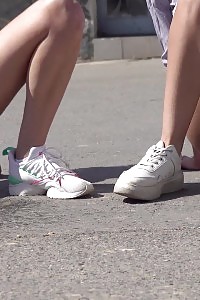 Best Gfs Relieve Their Pee Desperation