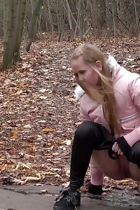 Kinky Eurobabe Pisses Near Fallen Leaves
