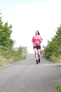 Surprising Brunette Victoria Daniels Squats To Piss