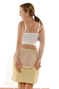 Take A Look At Julissa Undress Her Impressive Body After Morning Workout